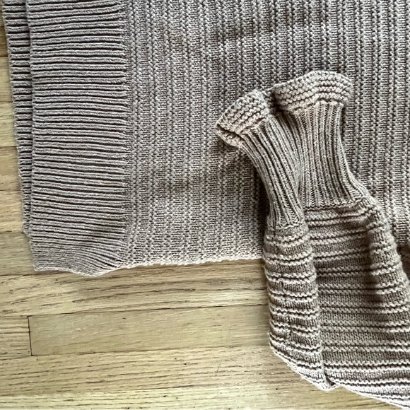 Madewell Ruffle-Neck Pullover Sweater in Cotton Merino Yarn - Toffee - Picture 6 of 8